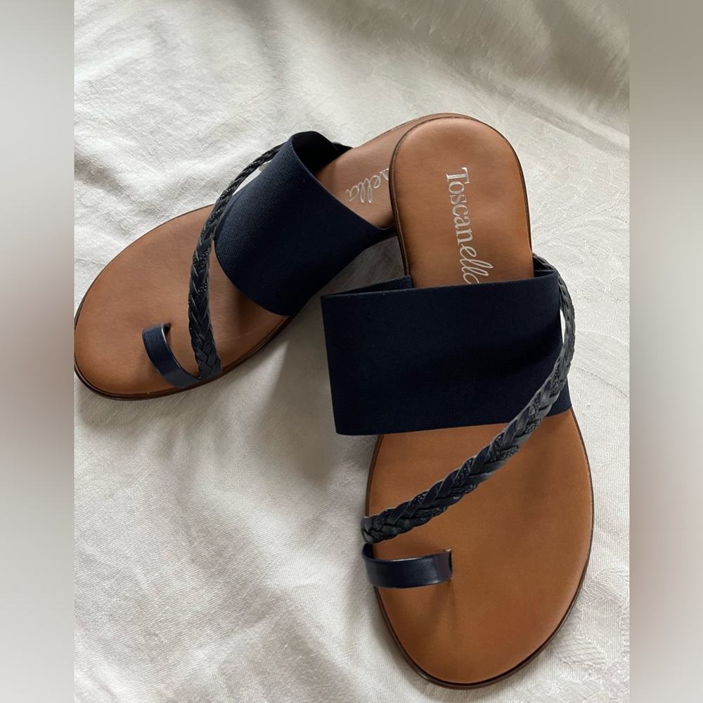 NIB Toscanella Women's Navy Blue Sandal Made In Italy size 8